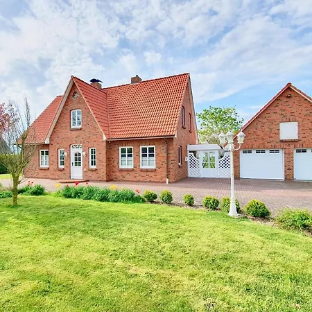Schaefchenhaus Holiday home *